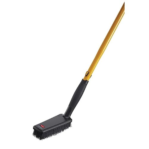 Rubbermaid Commercial Products Maximizer Quick Change Scrub Brush 2069050 (Maximizer Quick Change Handle NOT Included)