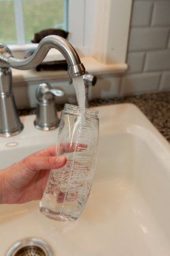 Casabella 26 oz. Refillable Contour Cleaning Spray Bottle, Clear